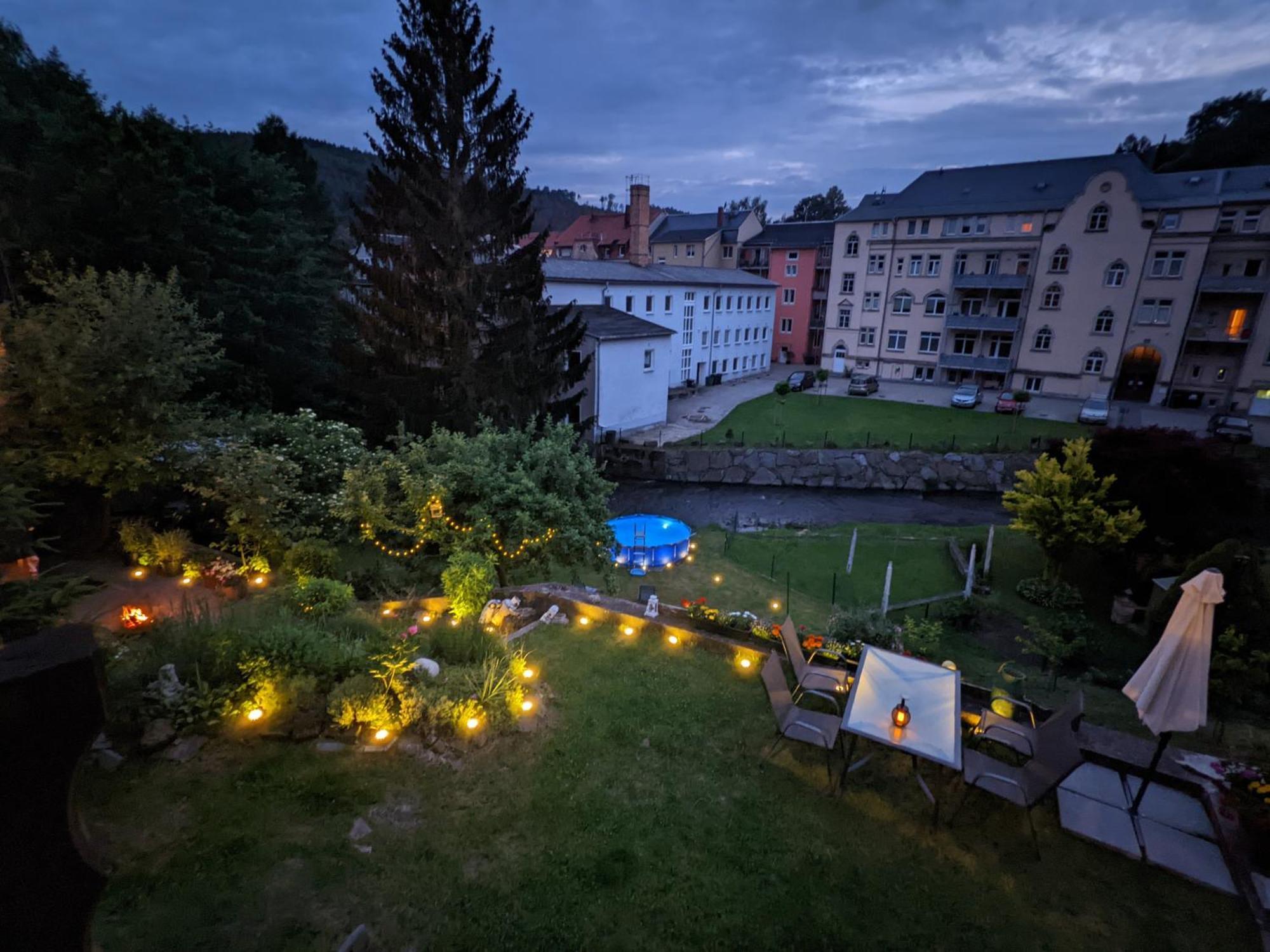 F1 - Urlaubsmagie - Helle Wohnung Mit Sauna & Pool & Whirlpool Sebnitz Kültér fotó