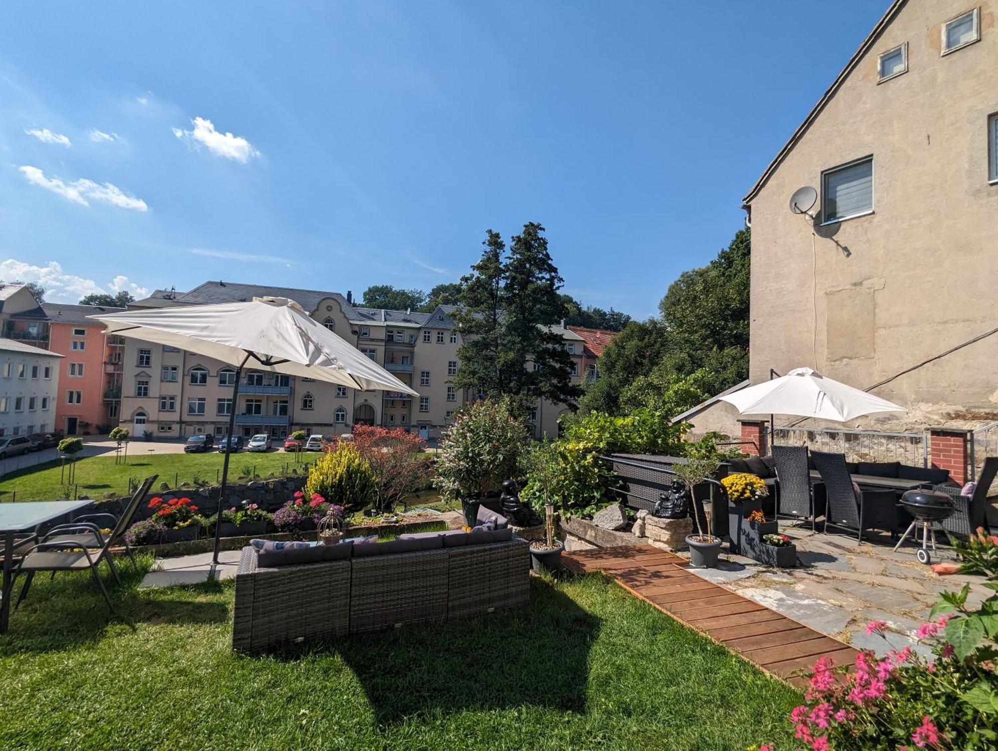 F1 - Urlaubsmagie - Helle Wohnung Mit Sauna & Pool & Whirlpool Sebnitz Kültér fotó