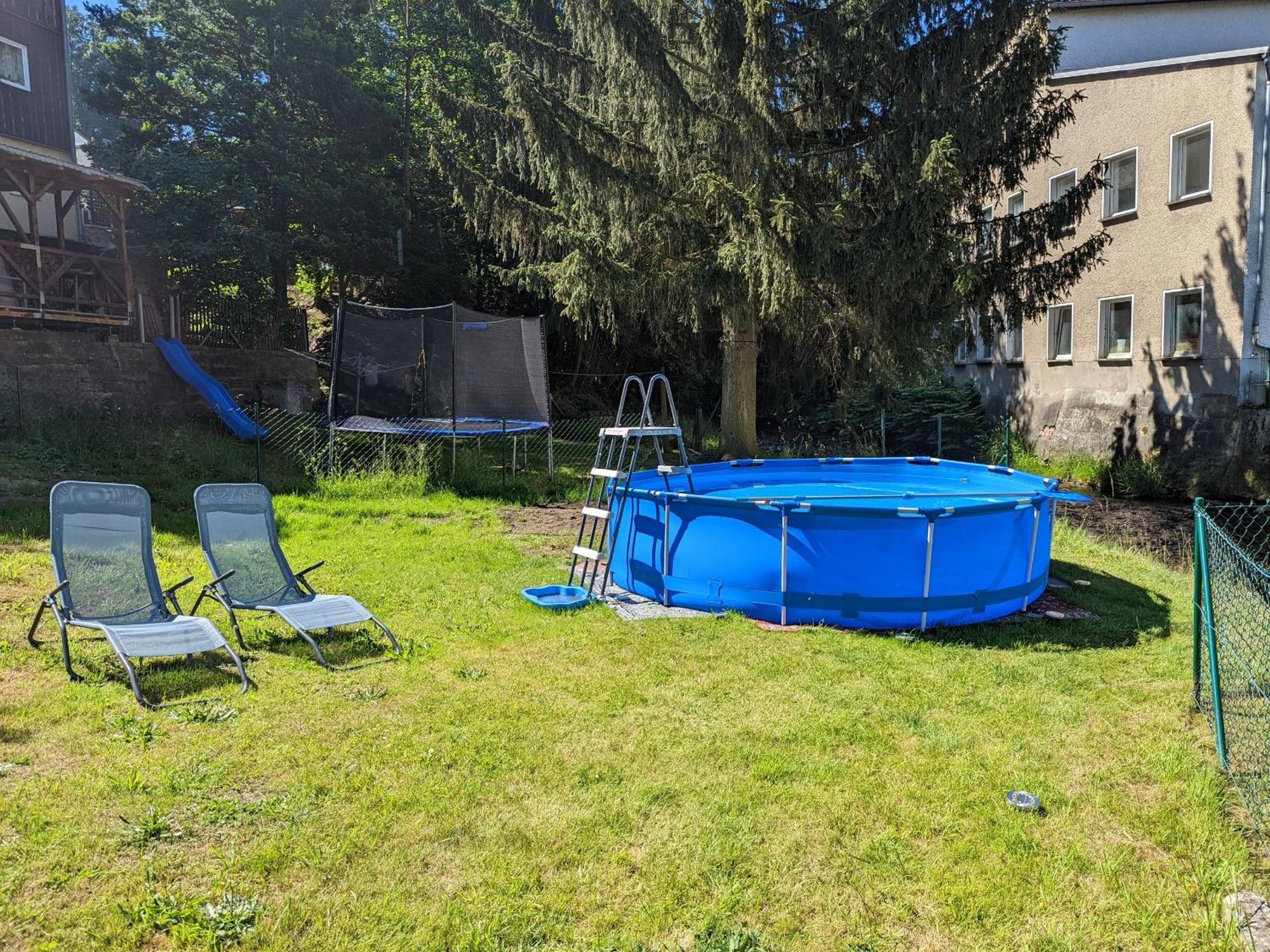 F1 - Urlaubsmagie - Helle Wohnung Mit Sauna & Pool & Whirlpool Sebnitz Kültér fotó