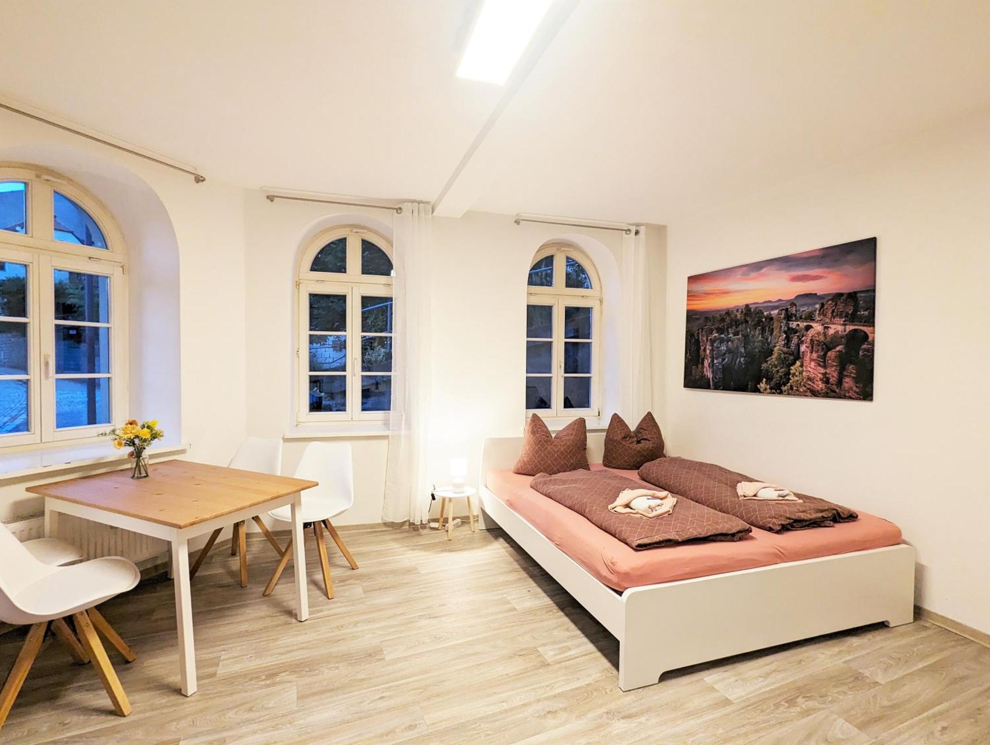 F1 - Urlaubsmagie - Helle Wohnung Mit Sauna & Pool & Whirlpool Sebnitz Kültér fotó