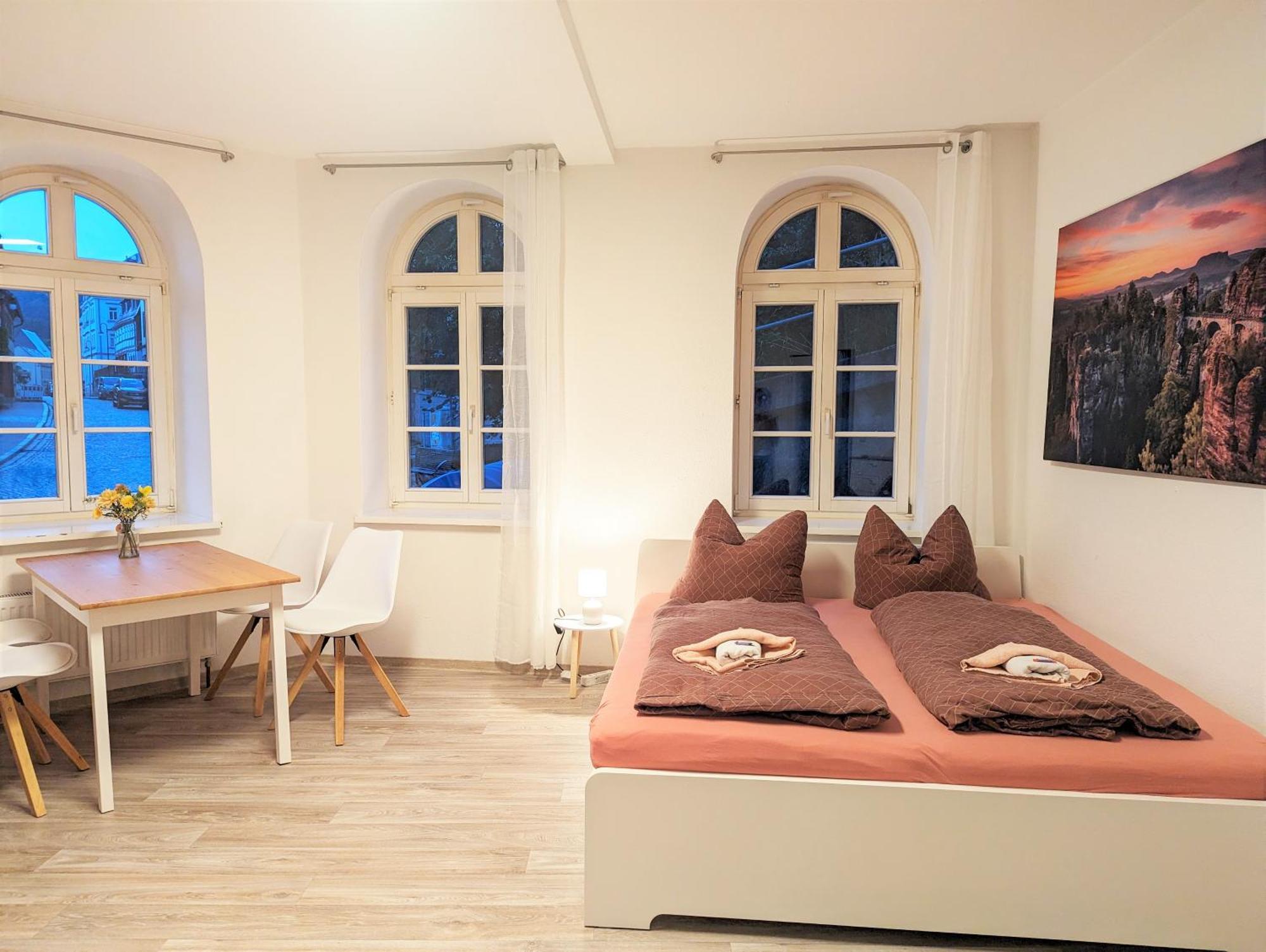 F1 - Urlaubsmagie - Helle Wohnung Mit Sauna & Pool & Whirlpool Sebnitz Kültér fotó